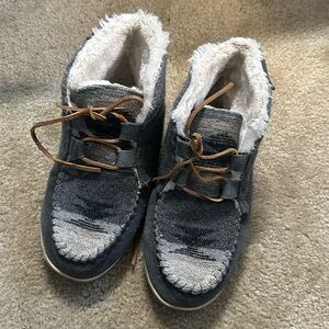 Minnetonka Slippers 8